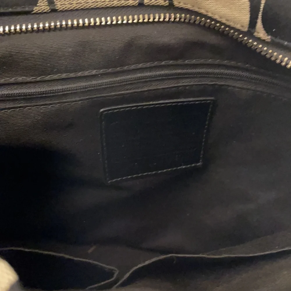 Coach Black Signature striped Crossbody bag - Picture 5 of 8